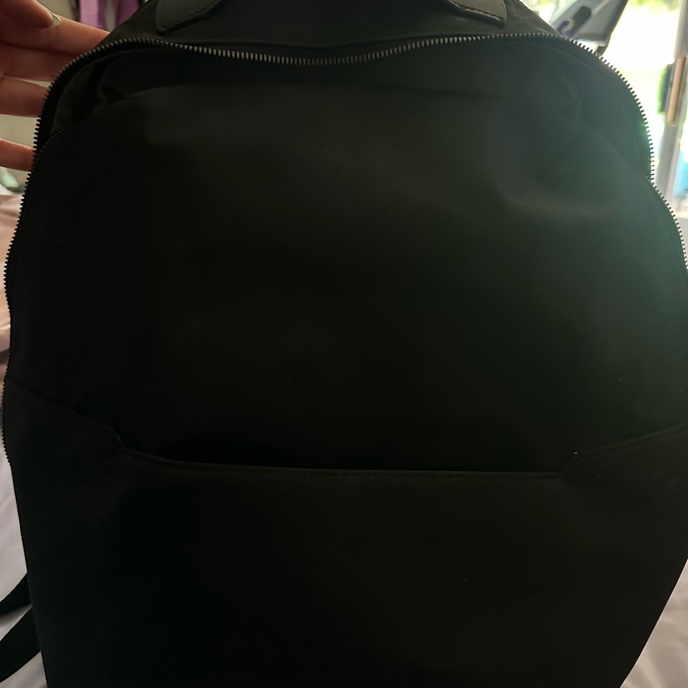 Away Classic Black Women's Backpack